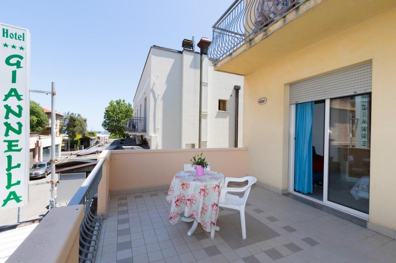 Hotel Giannella Rimini Exterior foto
